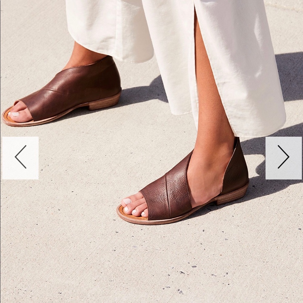 QUPID RED SANDLES